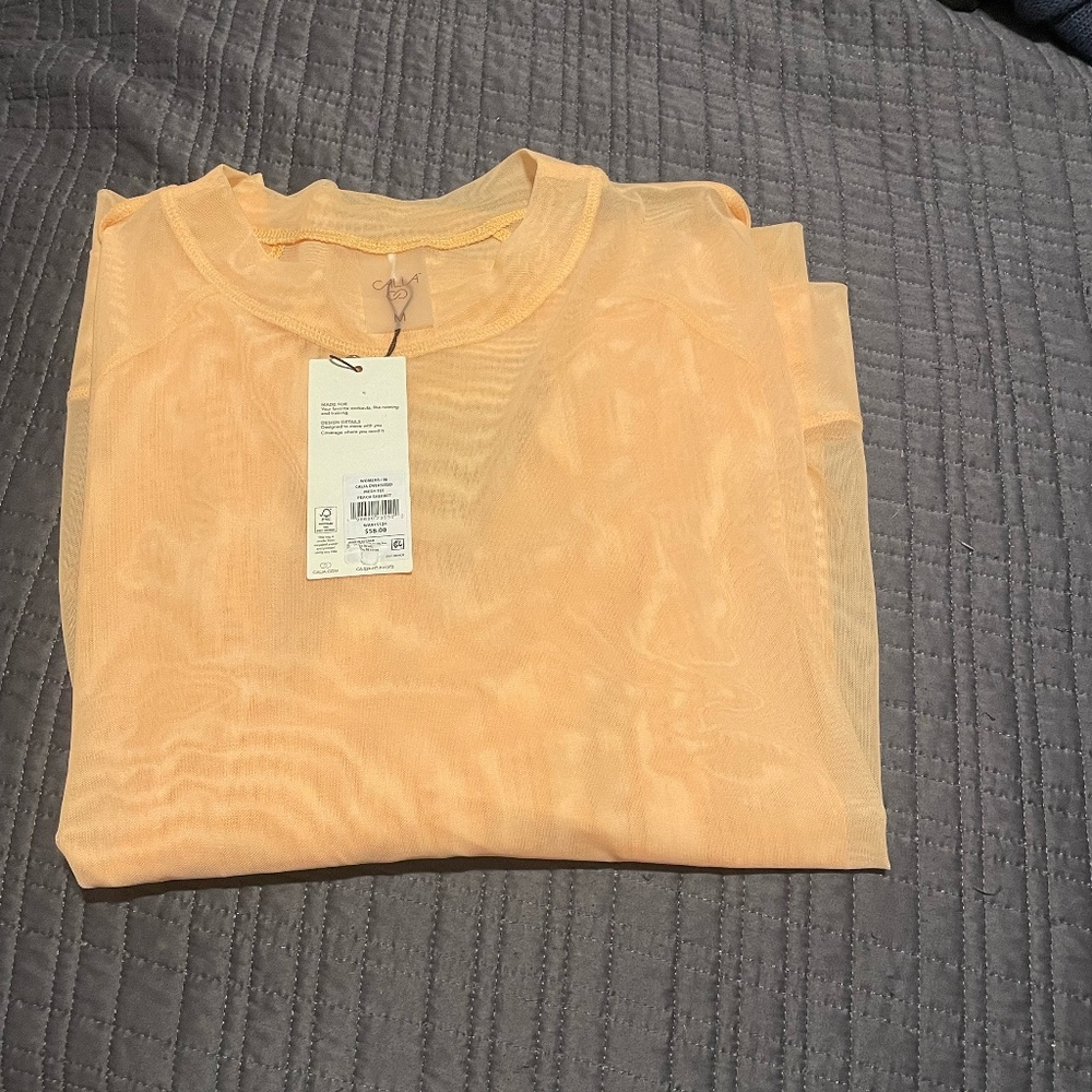 CALIA by Carrie Underwood Oversized peach mesh short-sleeve tee. Size Med NWT - Picture 5 of 9